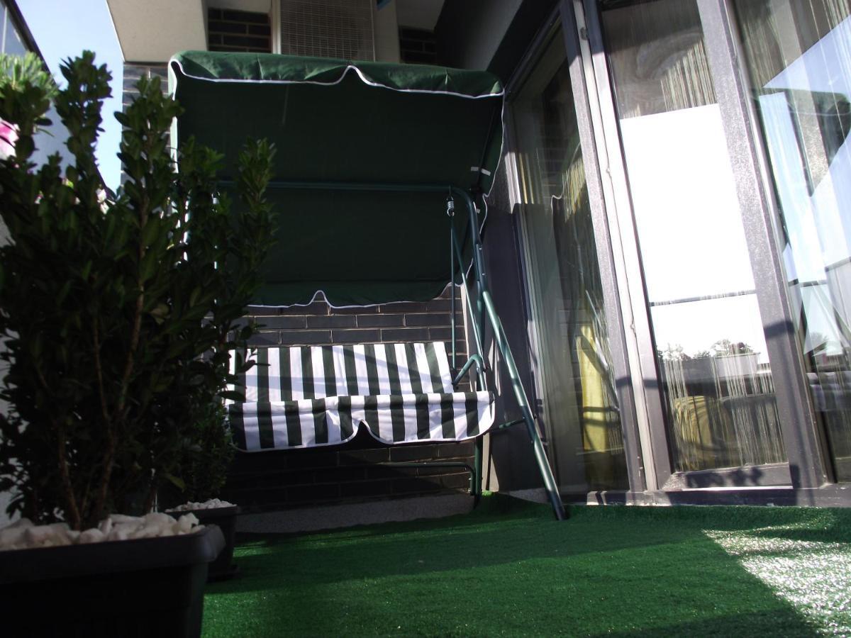 Natalia Apartment Năvodari Esterno foto